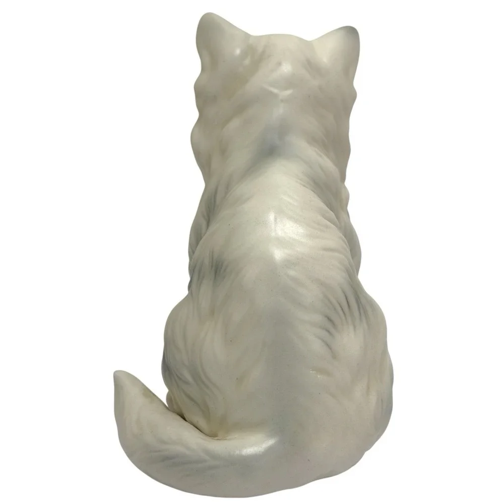 Vintage Lefton H1513 White Gray Persian Kitten Cat Figurine Porcelain Japan